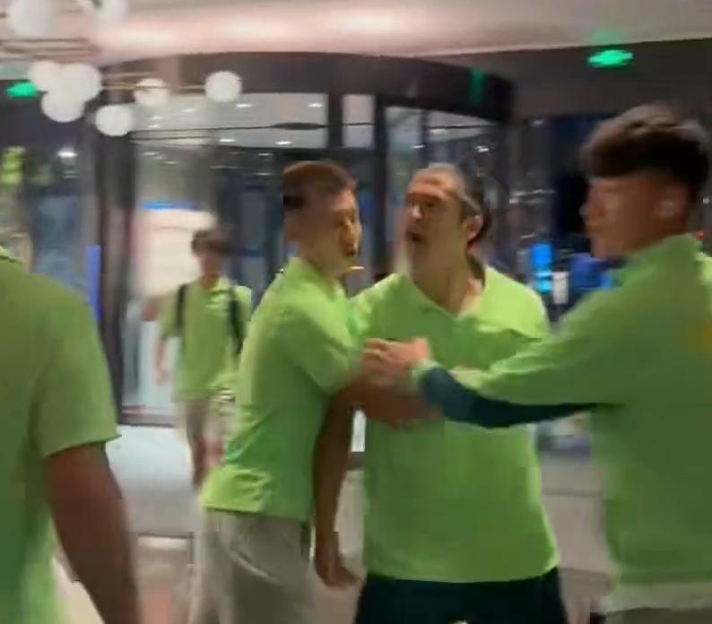 src, 一审, 一直拿这场