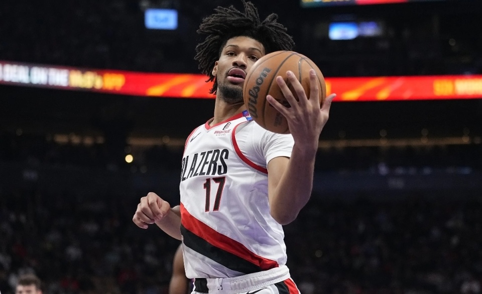 签下一份为, 万提前续约 签下一份为, 万提前续约